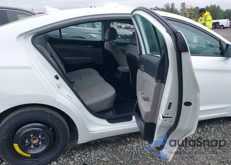 2017 Hyundai Elantra Se z USA, uszkodzony, nr VIN 5NPD84LF8HH044022